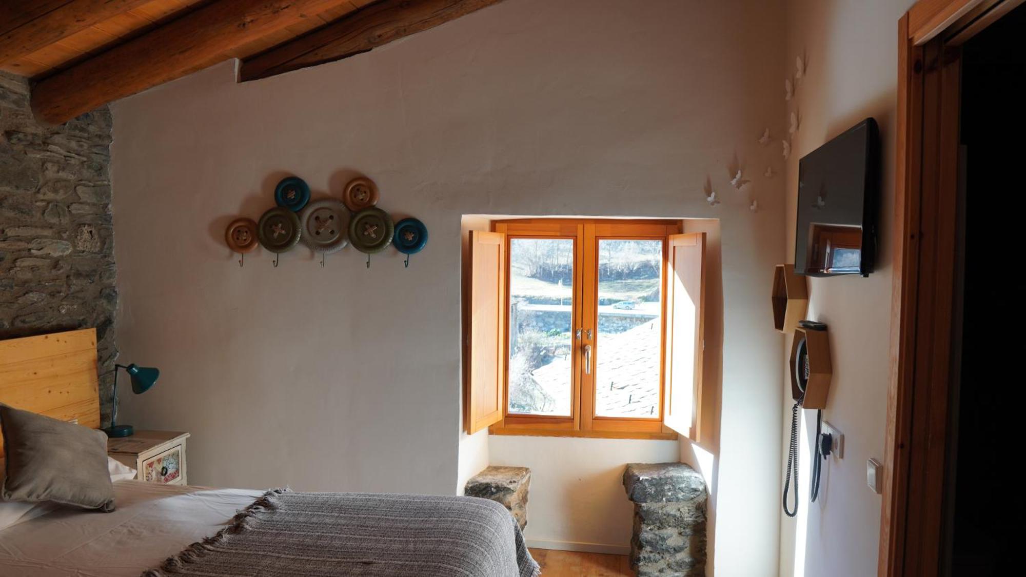 Cal Batlle Casa Rural La Cortinada Kültér fotó