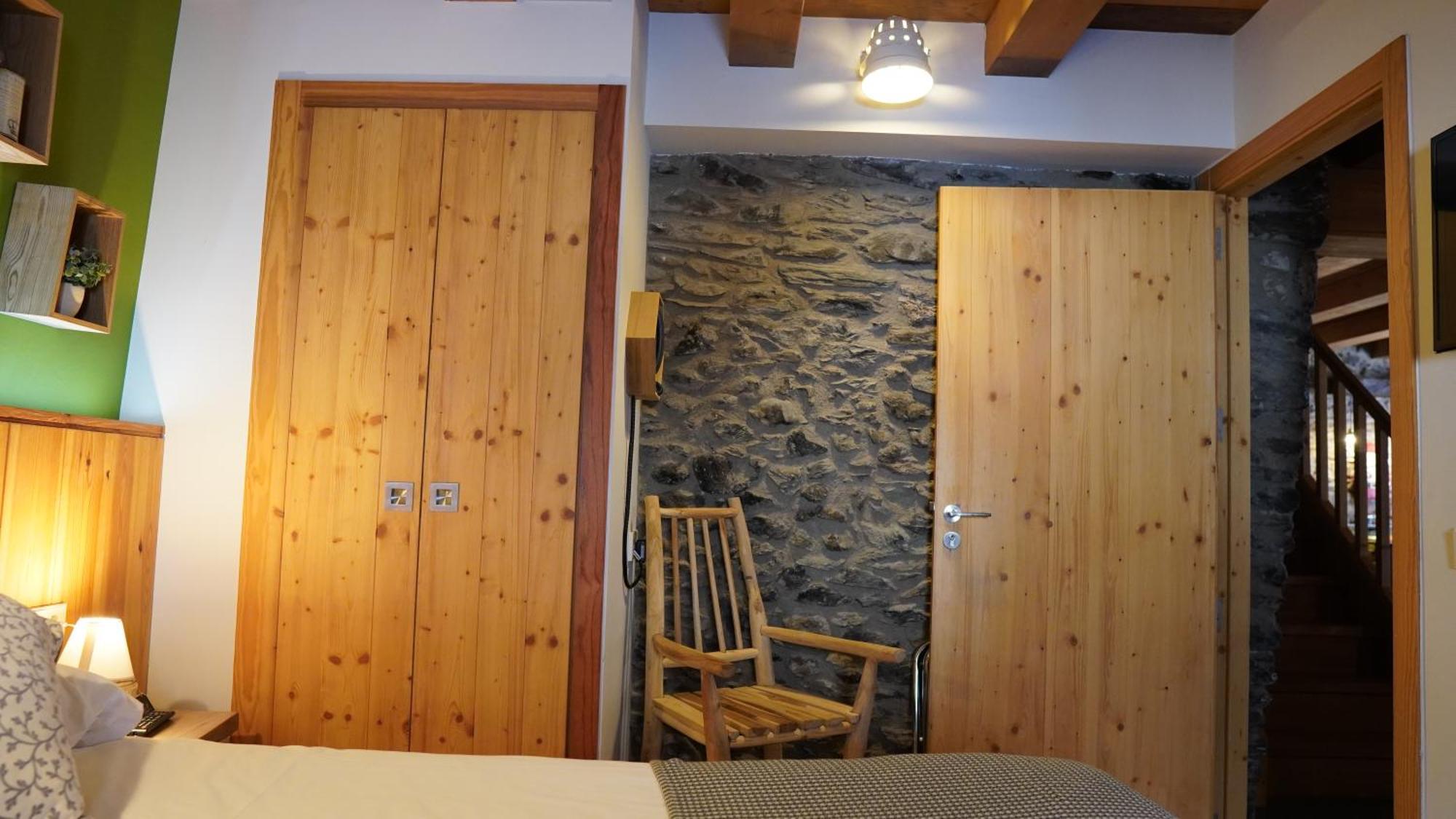 Cal Batlle Casa Rural La Cortinada Kültér fotó
