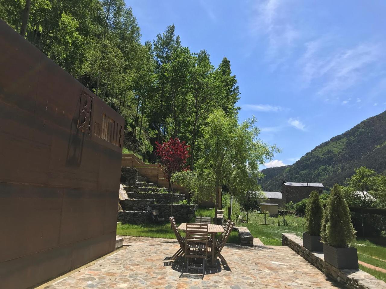 Cal Batlle Casa Rural La Cortinada Kültér fotó